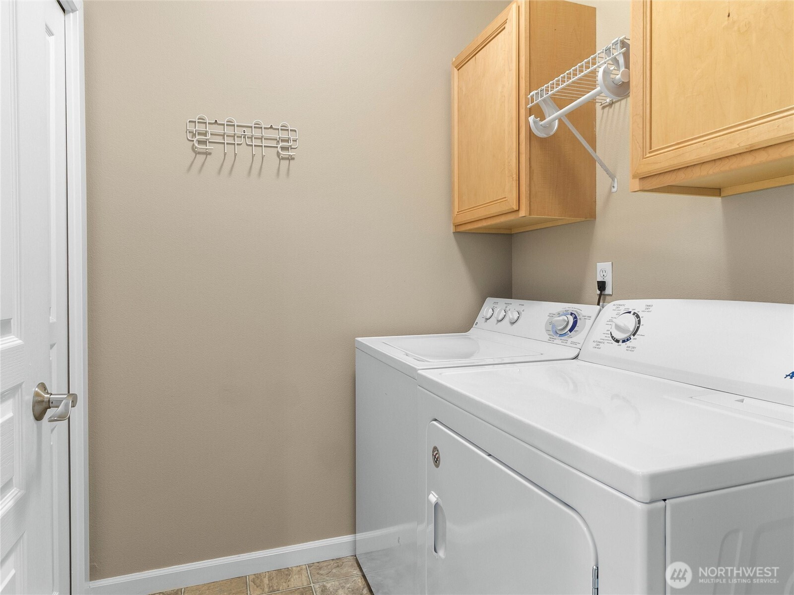 106 Birch Street, Fircrest, WA 98466