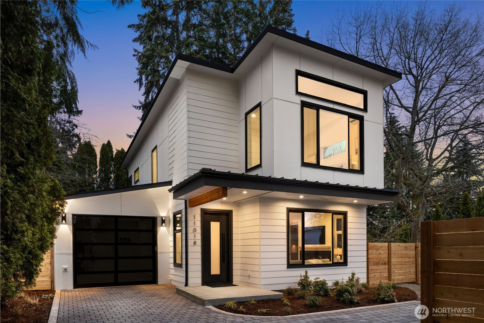 11018 104th Avenue NE, Kirkland, WA 98033