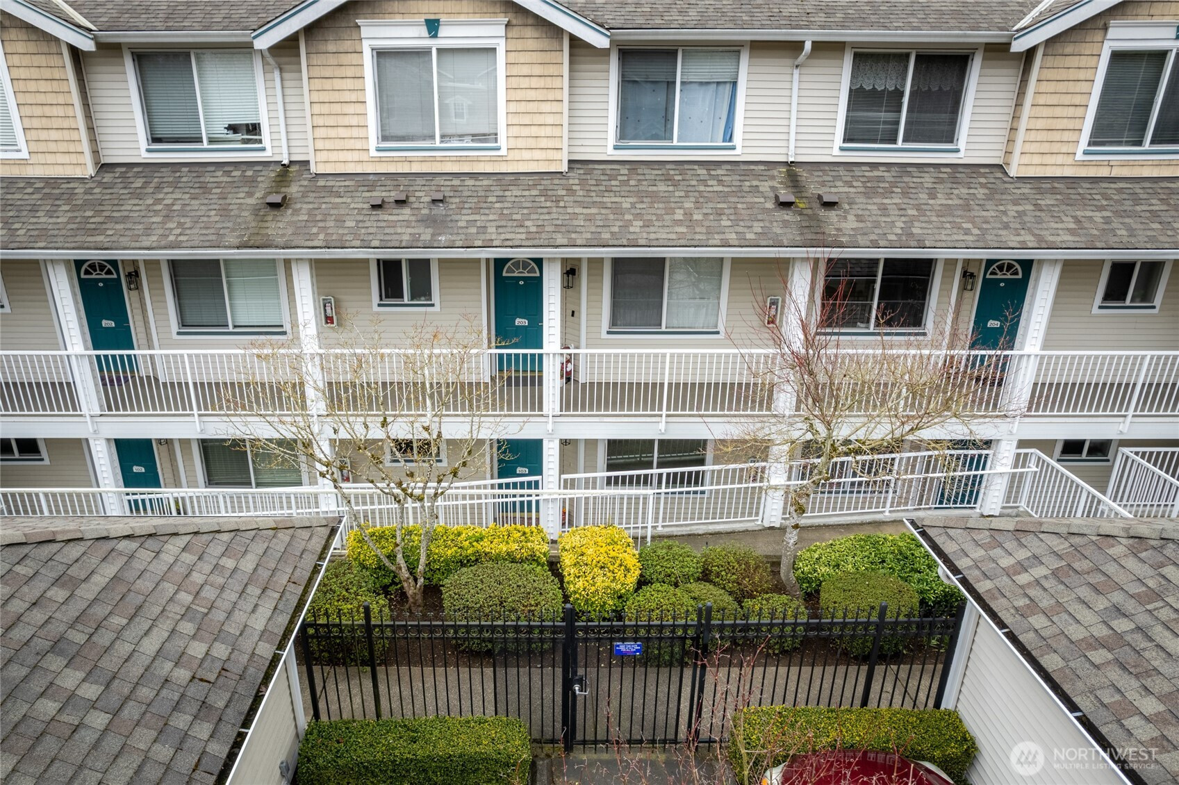 7031 196th Street SW, Lynnwood, WA 98036