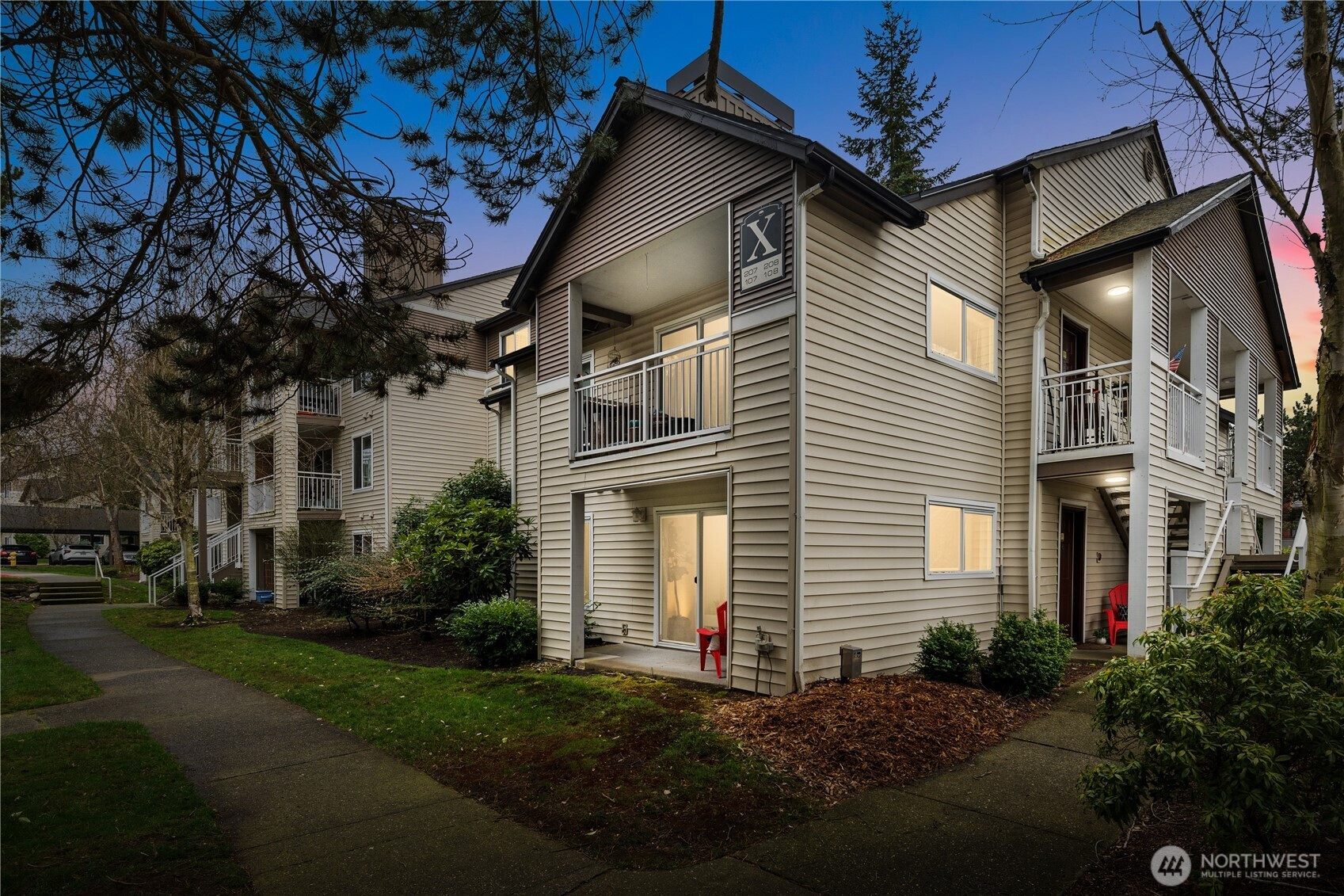 12303 Harbour Pointe Boulevard, Mukilteo, WA 98275