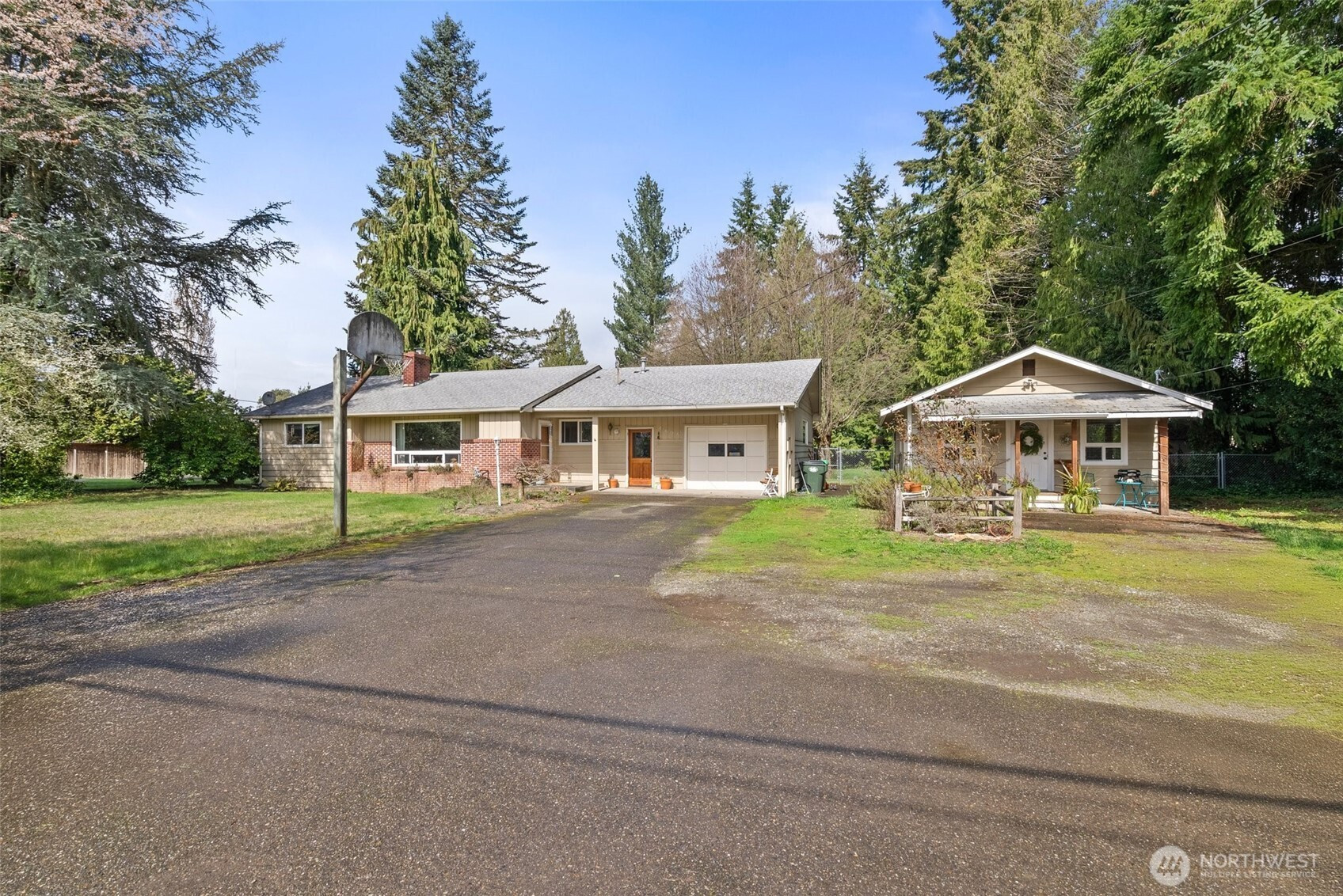 4606 15th Avenue NE, Olympia, WA 98516