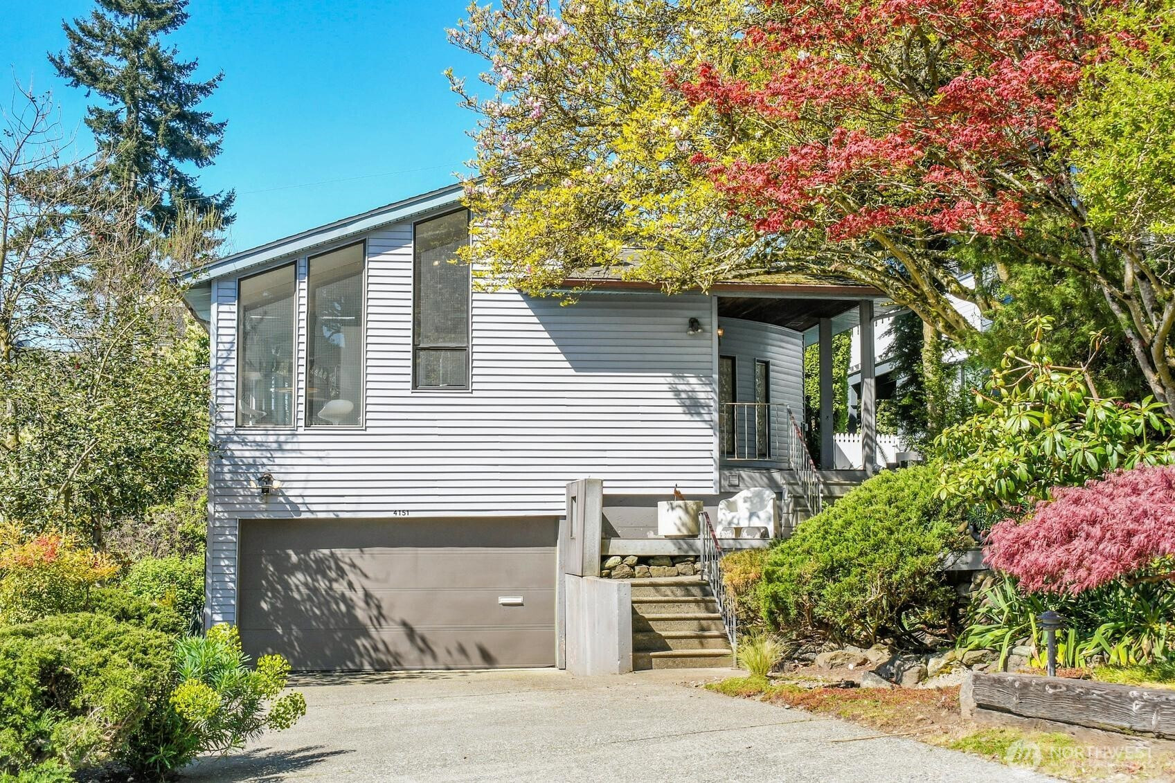 4151 40th Avenue SW, Seattle, WA 98116