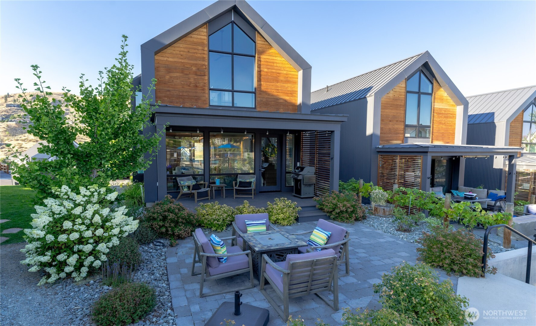 1437 Cottage Lane, Chelan, WA 98816