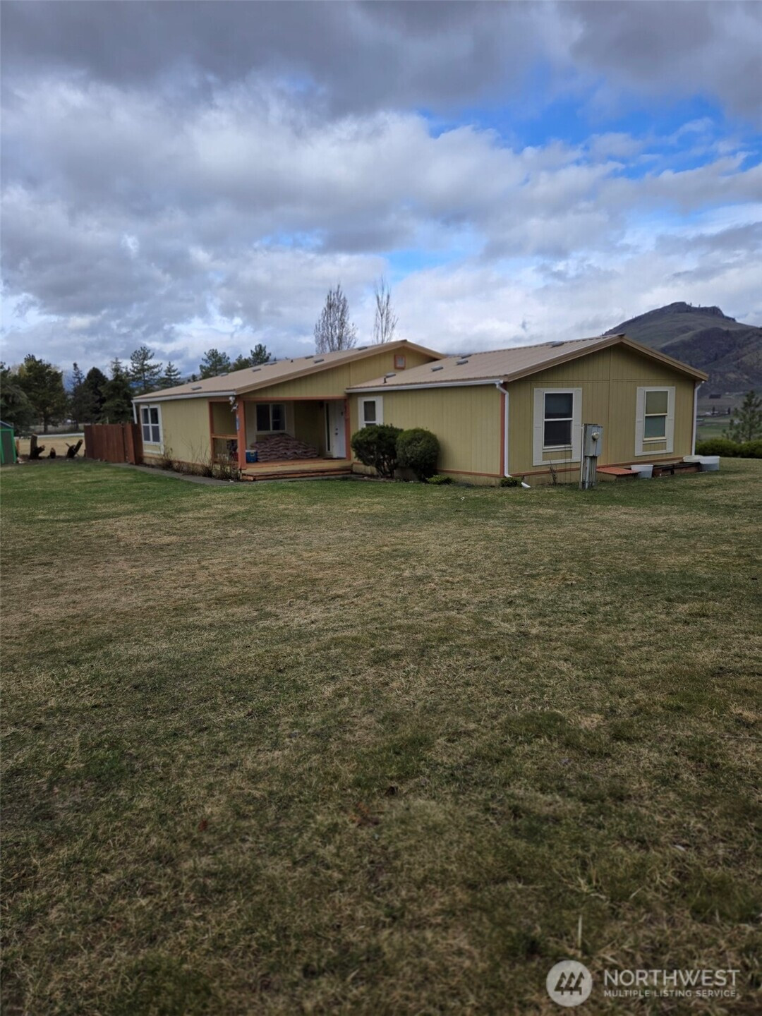 32 Hi-View Lane, Tonasket, WA 98855