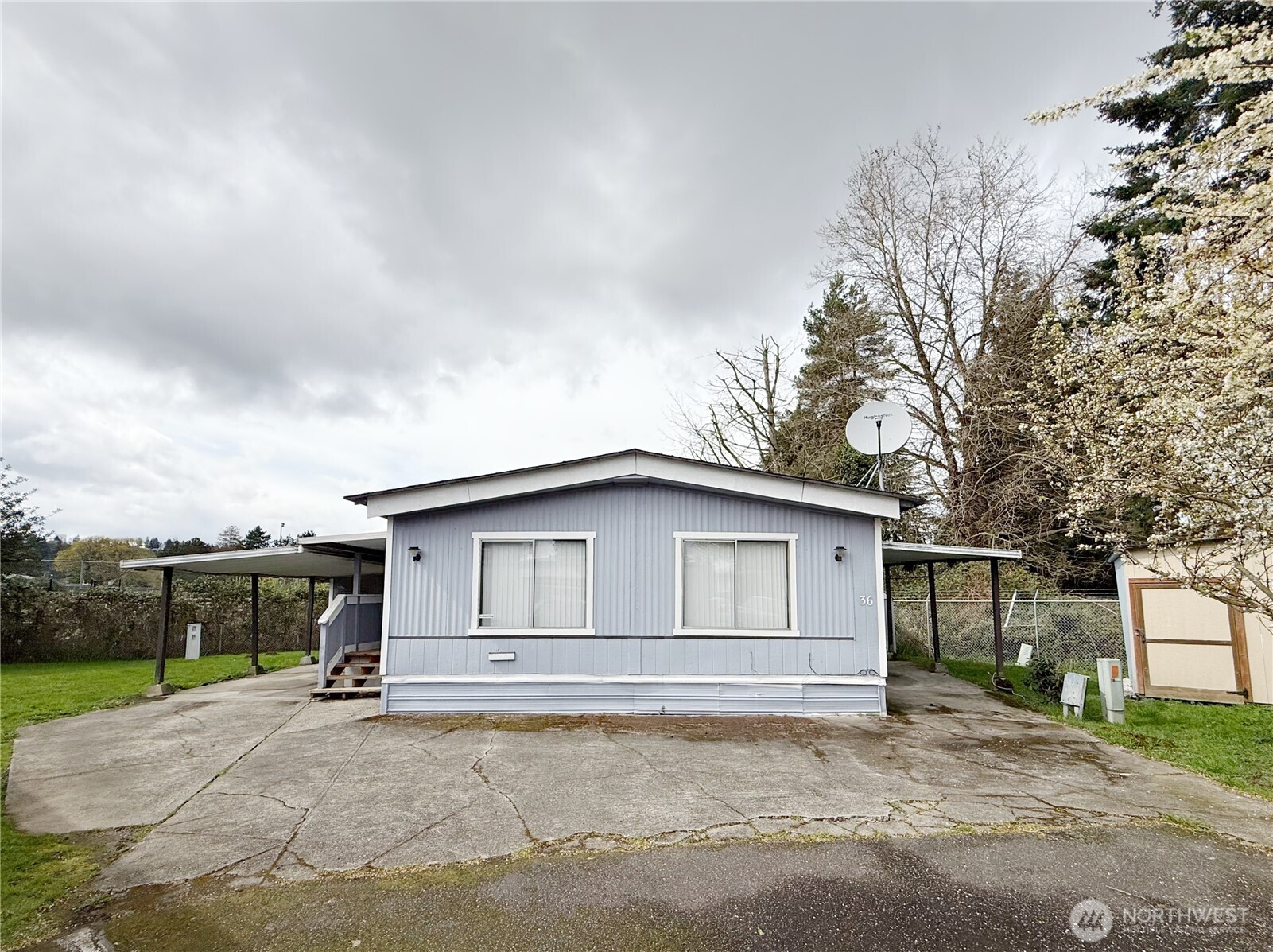 24415 64th Ave S, Kent, WA 98032