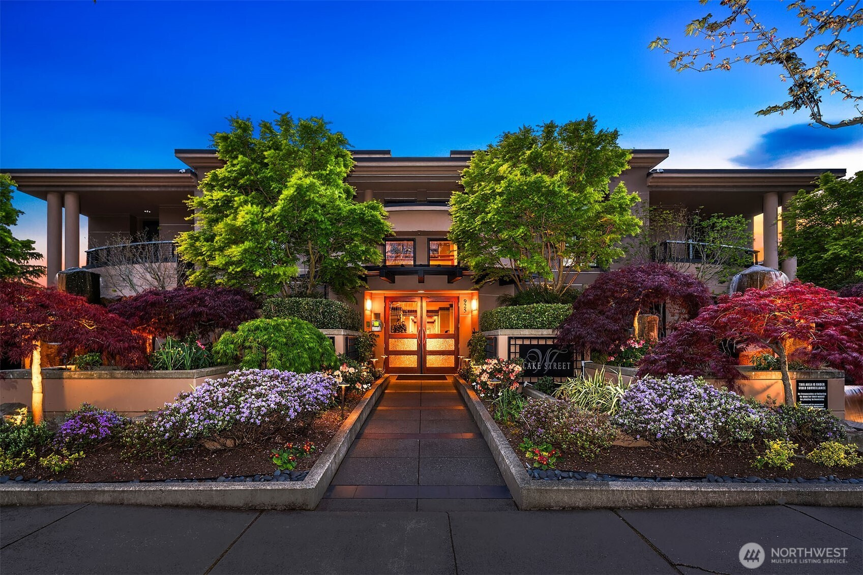 905 Lake Street S, Kirkland, WA 98033