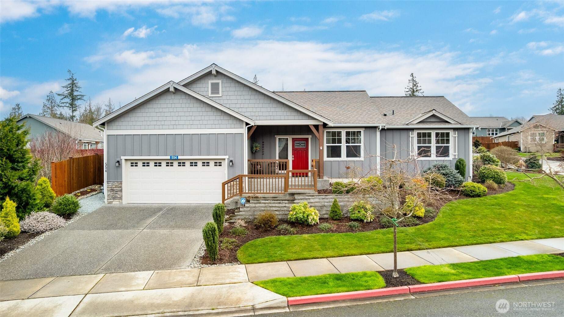 554 Timberland Loop, Mount Vernon, WA 98273