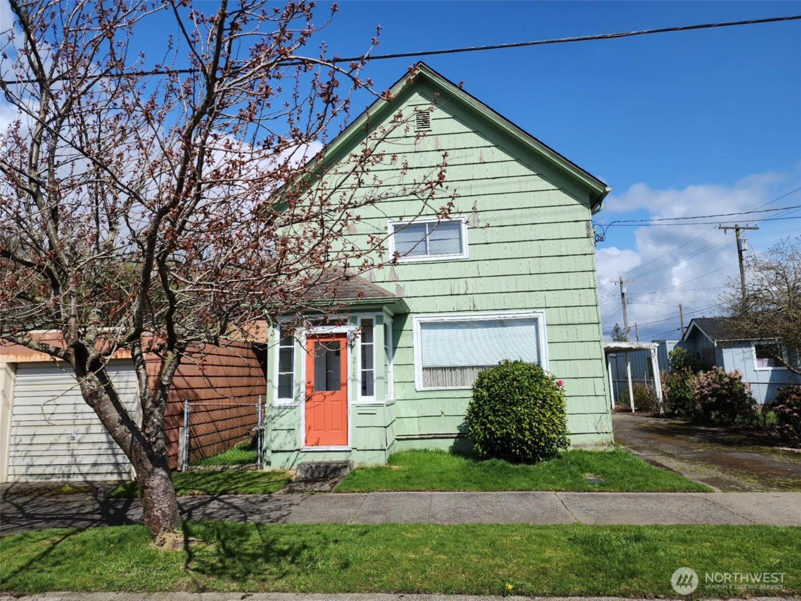 214 N Washington Street, Aberdeen, WA 98520