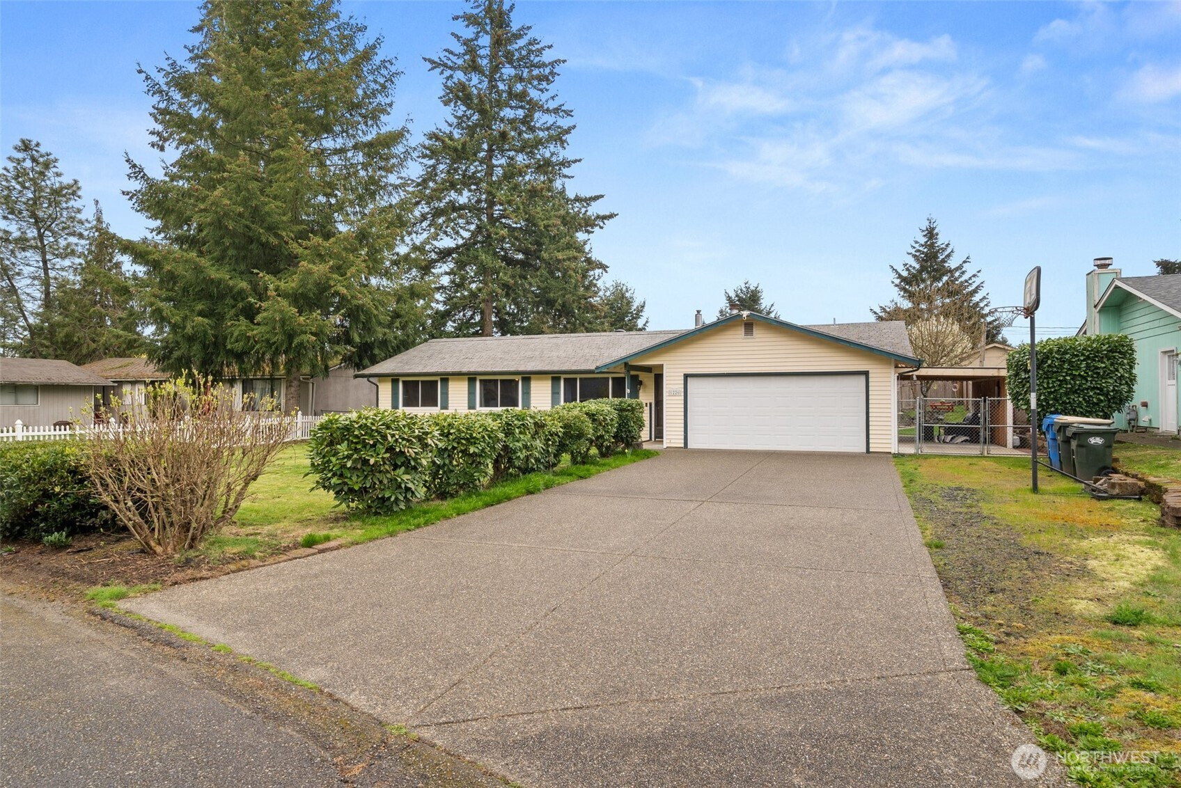 1226 Solar Court NE, Olympia, WA 98516