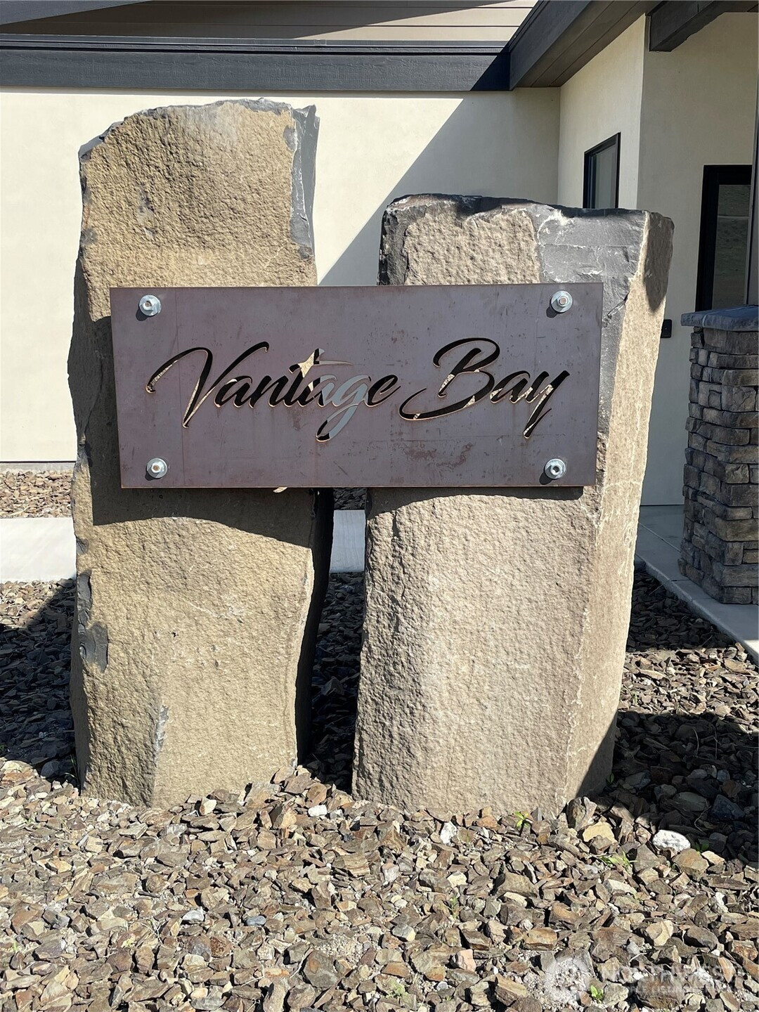 360 Vantage Bay Loop, Vantage, WA 98950