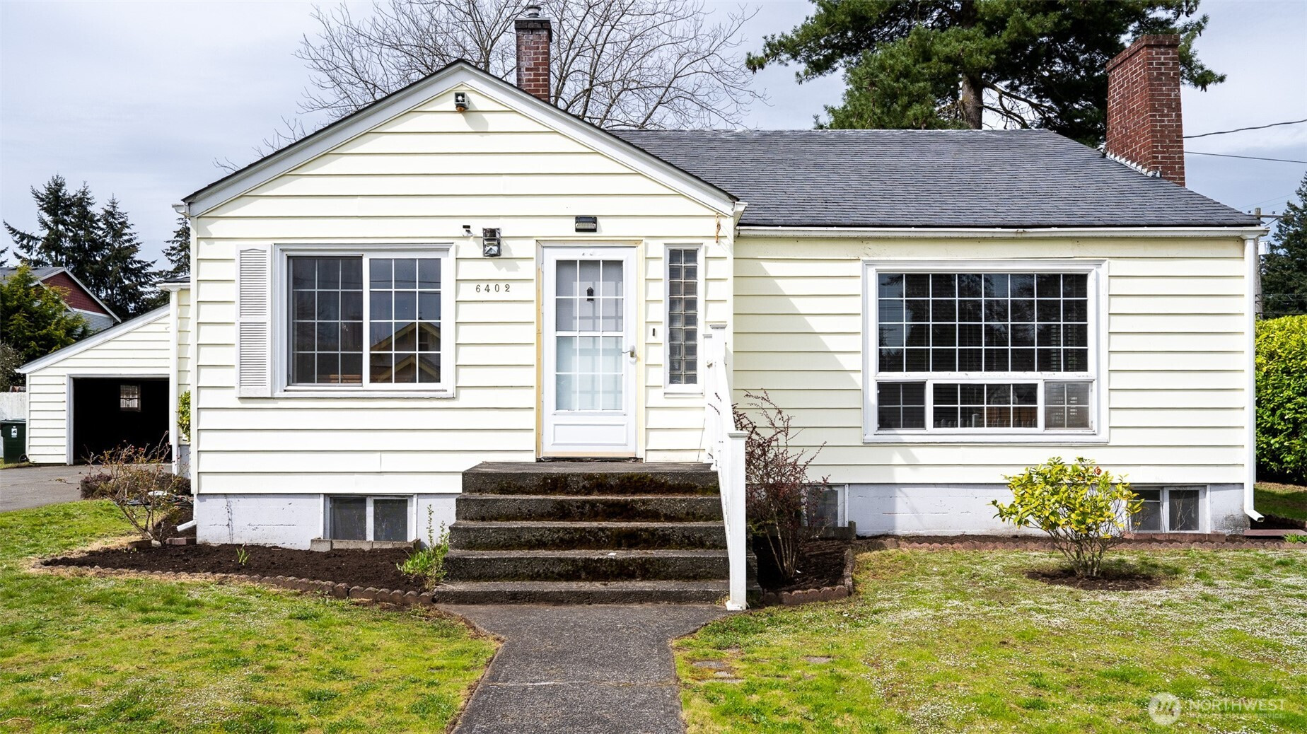6402 52nd Avenue W, University Place, WA 98467