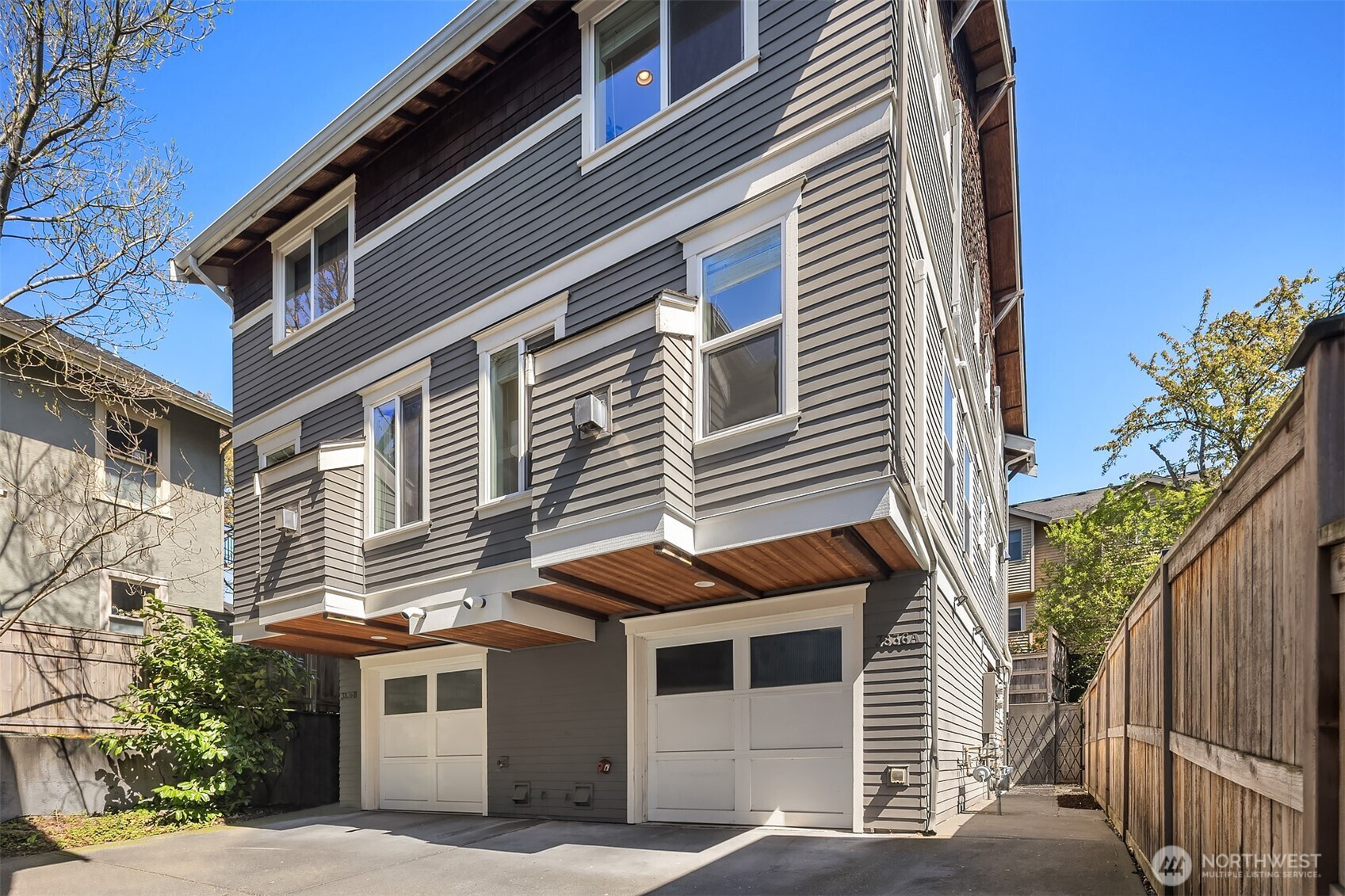 3836 Interlake Avenue N, Seattle, WA 98103