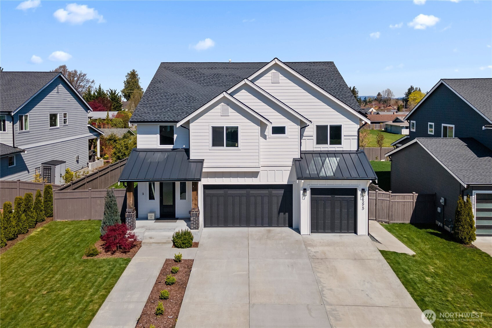 2595 Terry Court, Enumclaw, WA 98022