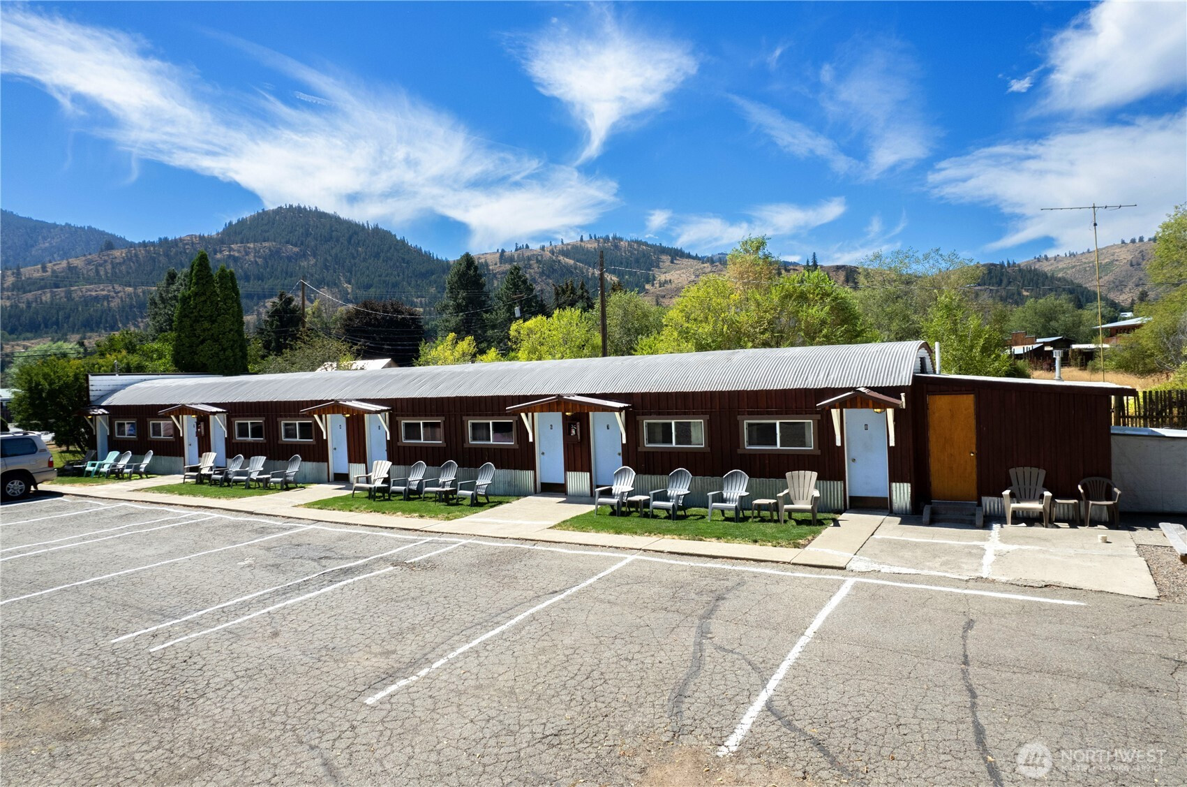 1010 State Route 20 Highway, Twisp, WA 98856