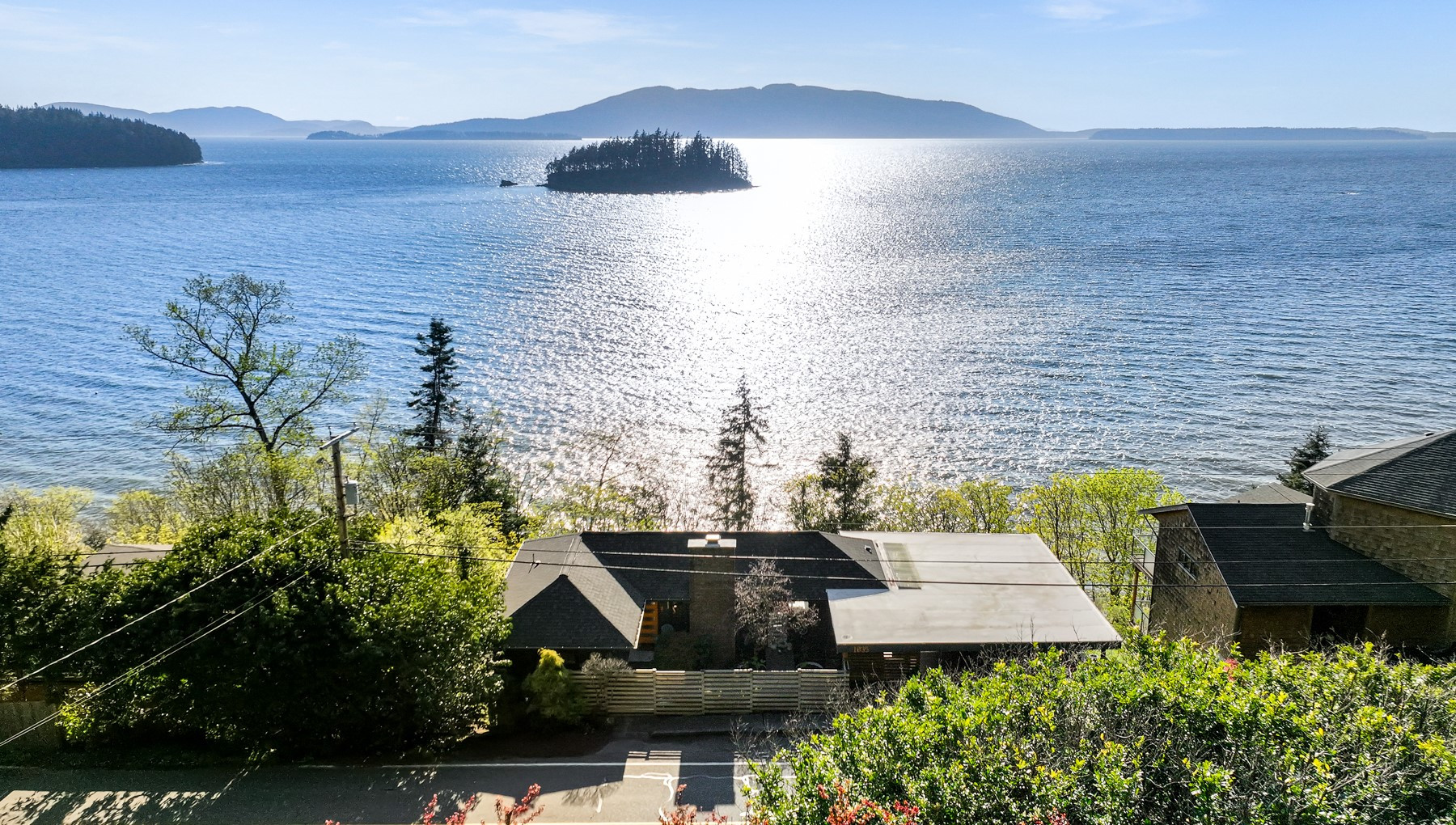 1035 Chuckanut Drive, Bellingham, WA 98229