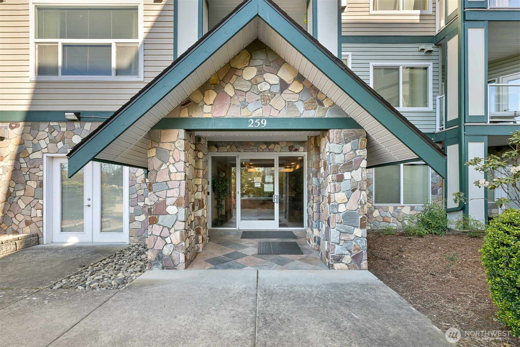 259 W Bakerview Road, Bellingham, WA 98226