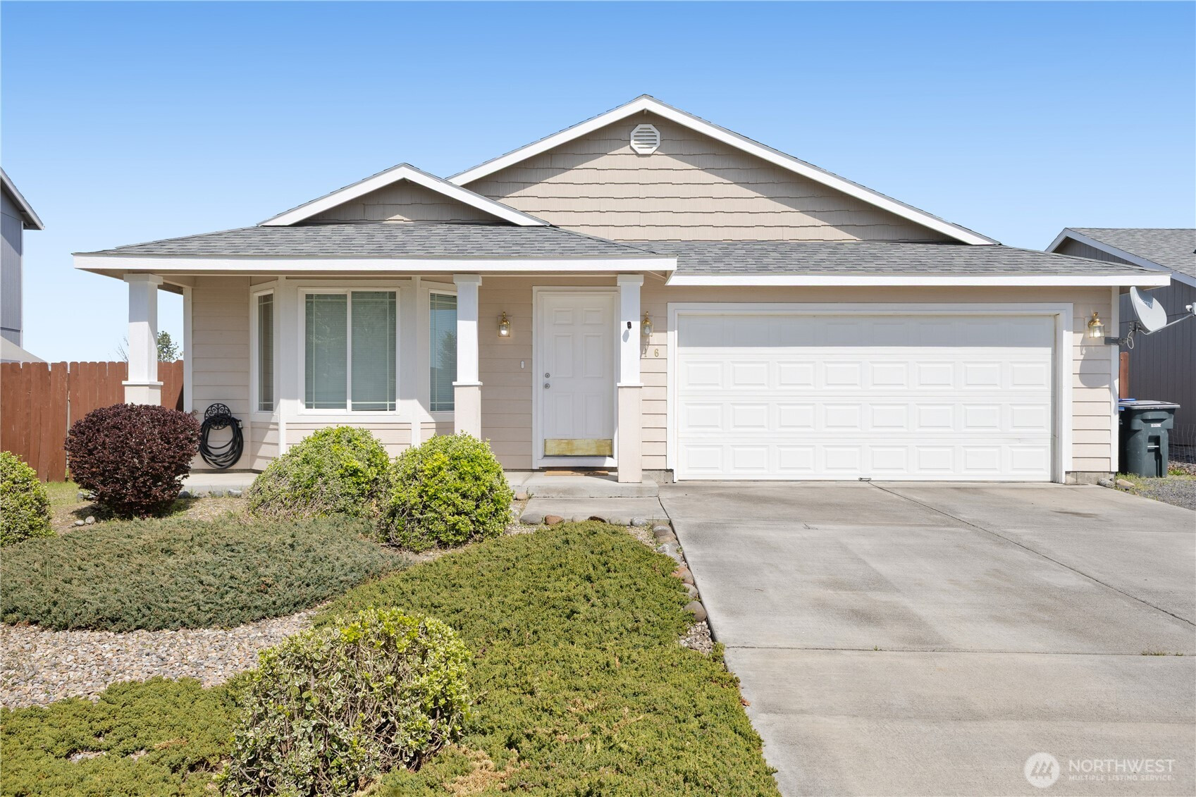 416 E Linden Avenue, Moses Lake, WA 98837