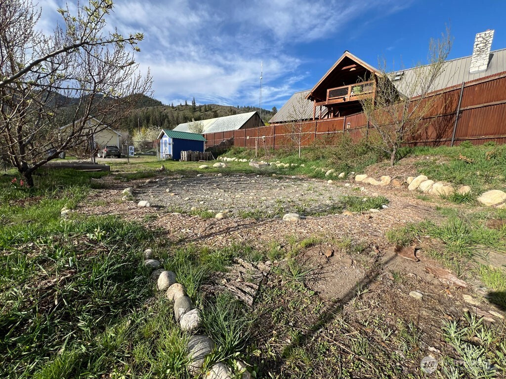 0 Methow Street S, Twisp, WA 98856