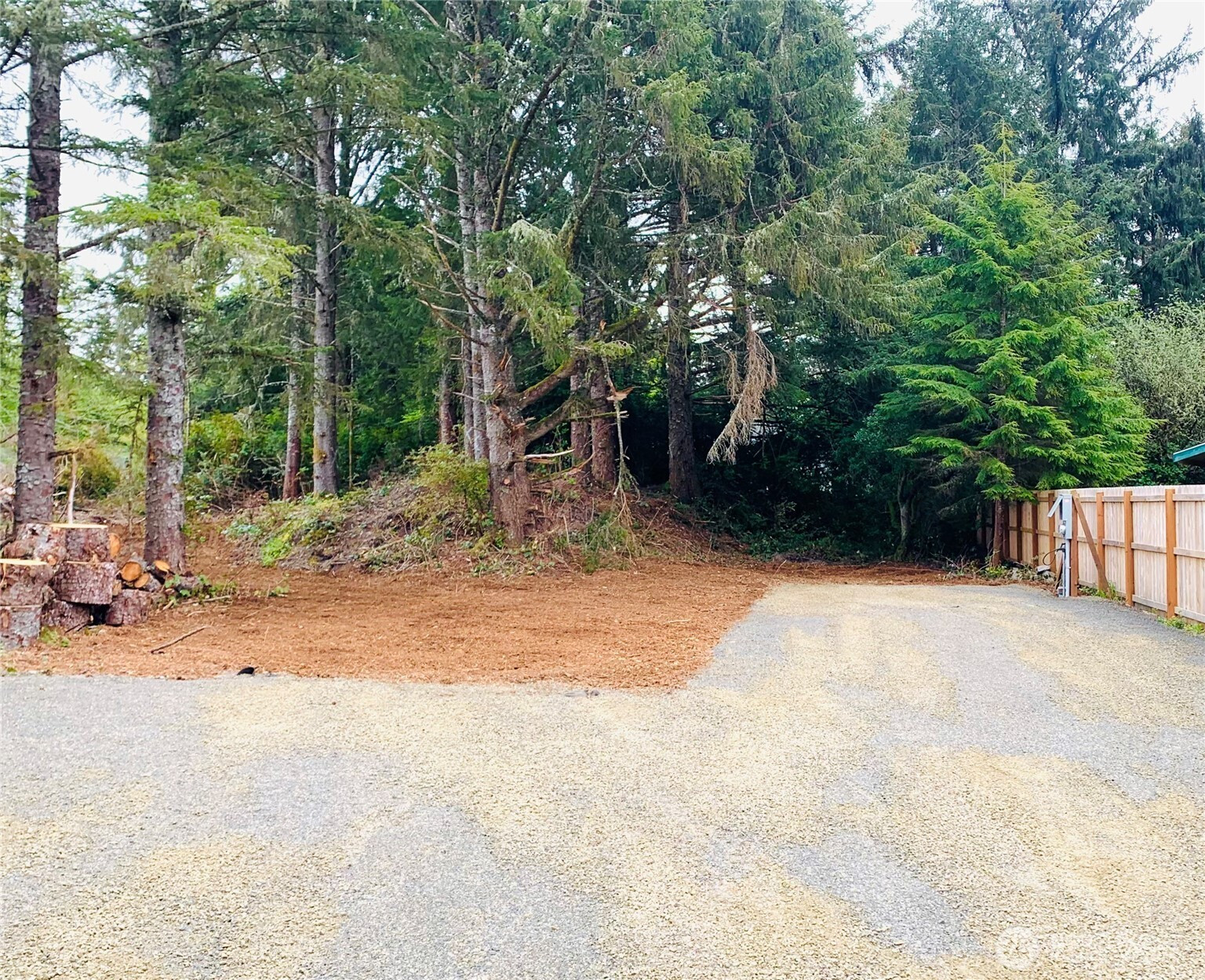 735 Gadwall Court SE, Ocean Shores, WA 98569