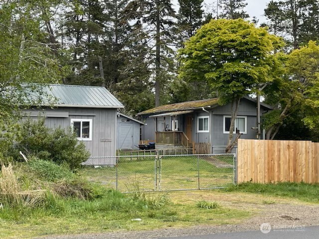 30206 M Place, Ocean Park, WA 98640