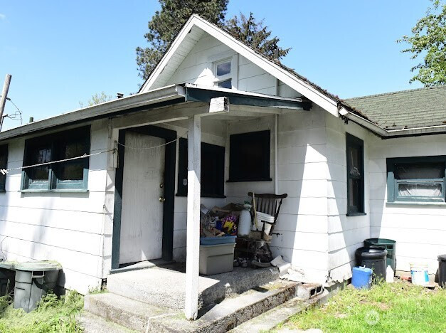 2522 Chesney Road E, Tacoma, WA 98445