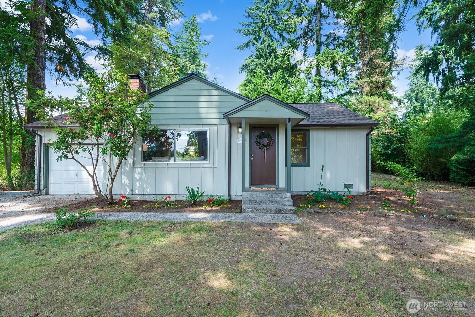 5325 SW 238th St S, Mountlake Terrace, WA 98043