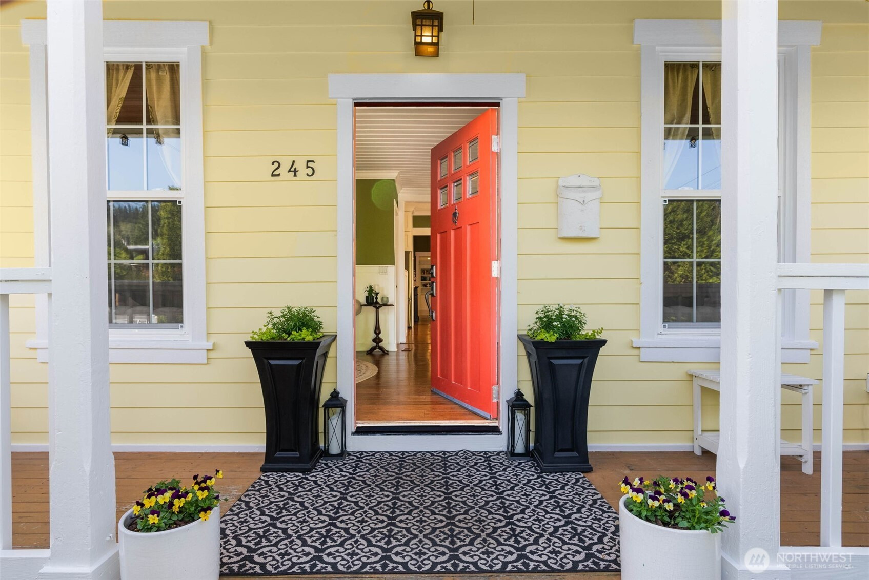 245 SE Bush Street, Issaquah, WA 98027