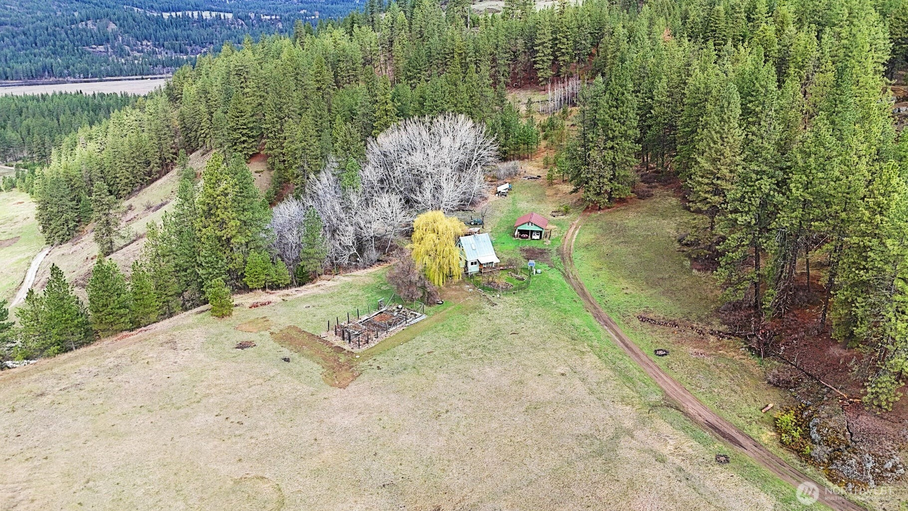 3434 G Rockcut Road, Kettle Falls, WA 99141