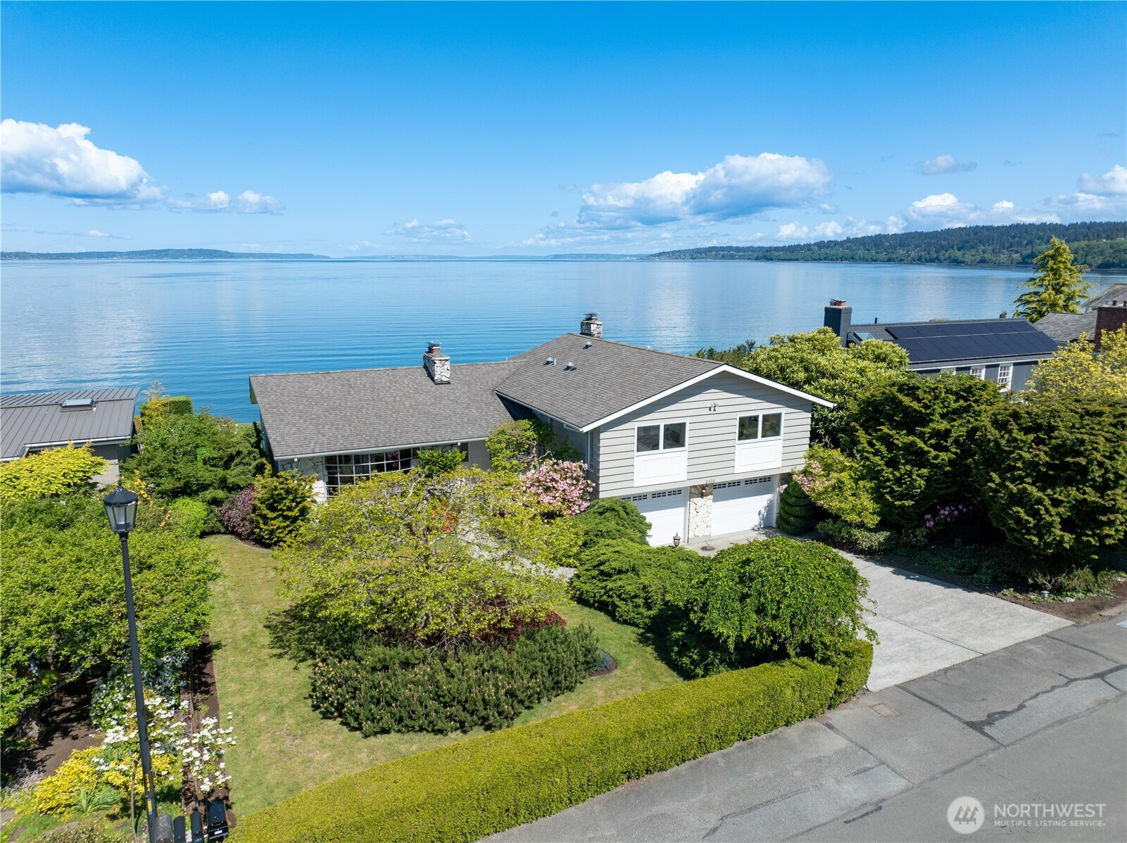 2420 NW Blue Ridge Drive, Seattle, WA 98177