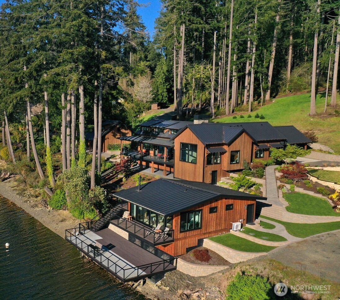 19315 99th Street NW, Vaughn, WA 98394