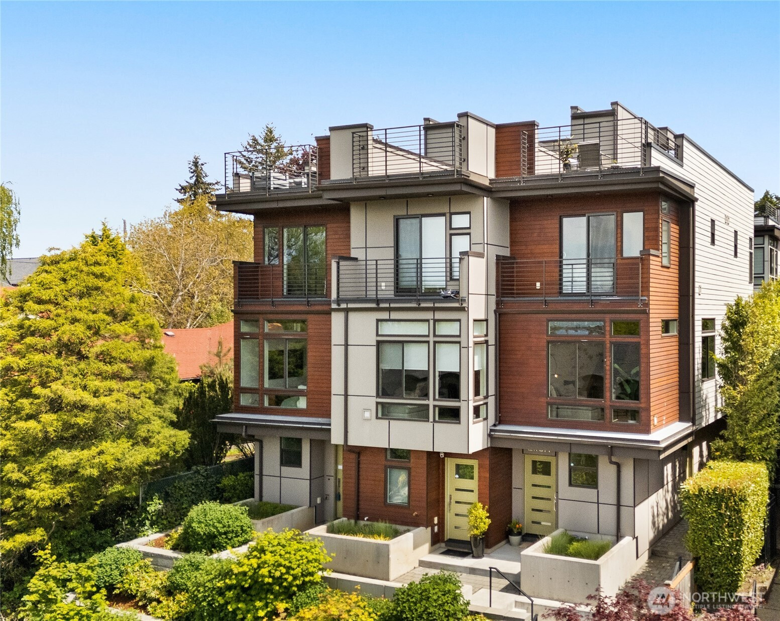 2116 9th Avenue W, Seattle, WA 98119