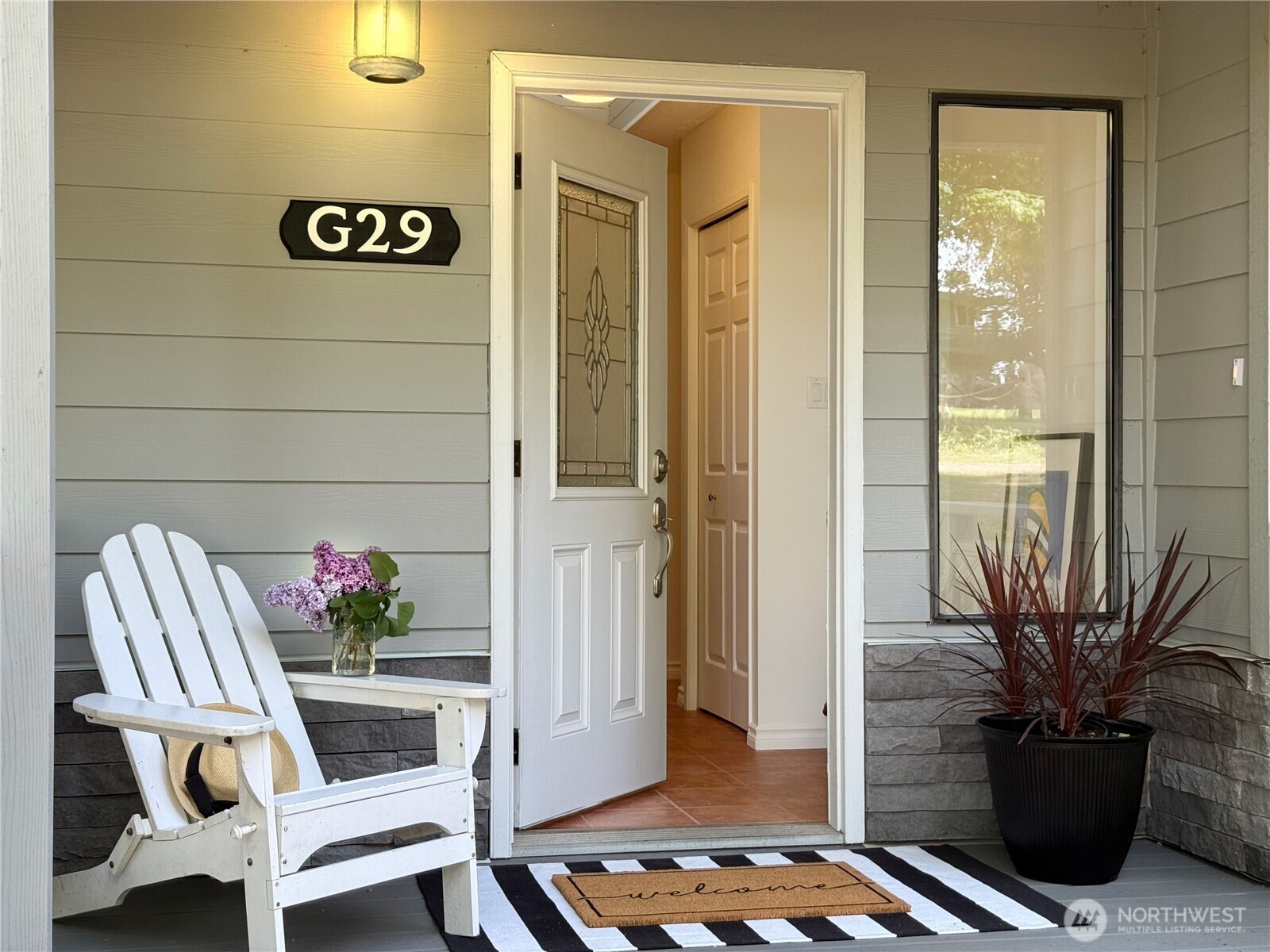 29 G Sound Place, Hat Island, WA 98206