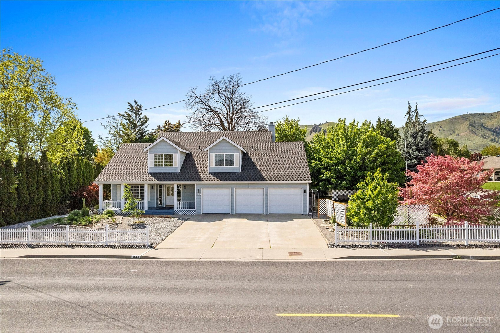 1613 Washington Street, Wenatchee, WA 98801