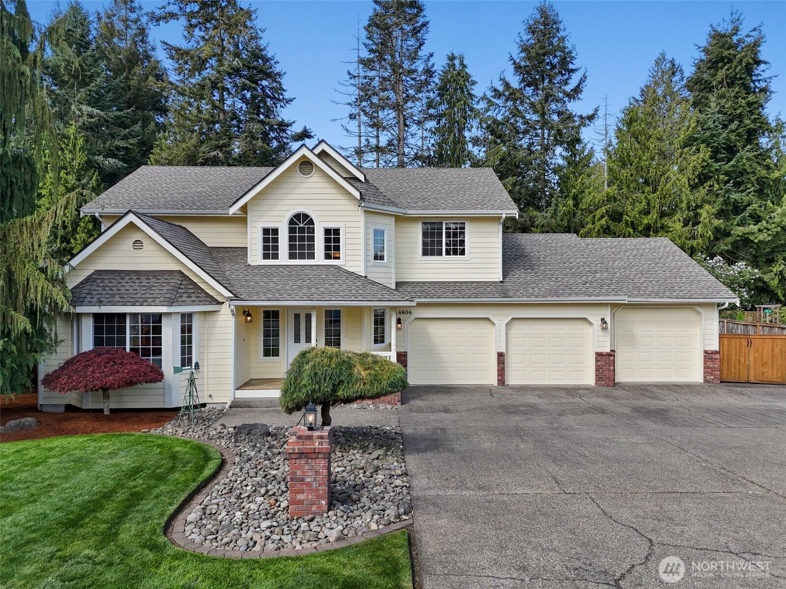 14606 115th Avenue Ct E, Puyallup, WA 98374