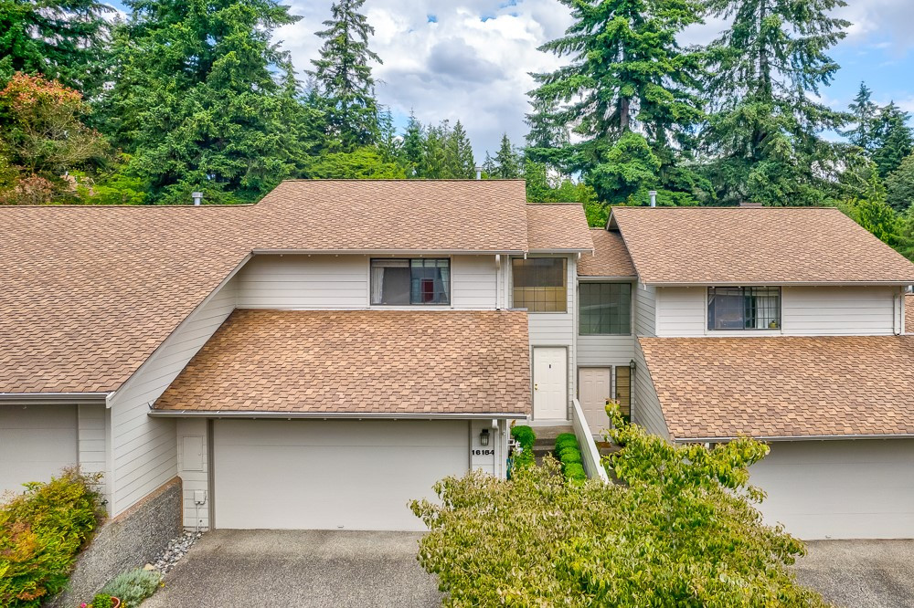 16154 SE 33rd Lane, Bellevue, WA 98008