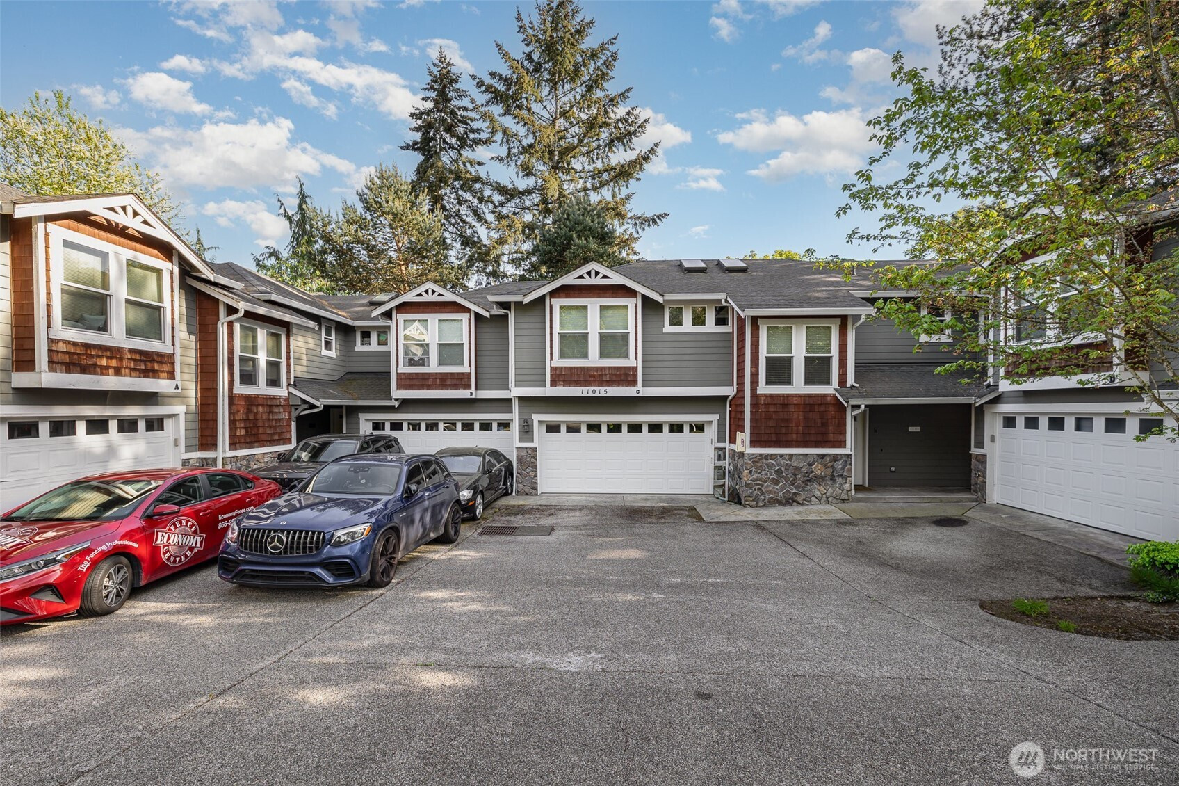 11015 Woodinville Drive, Bothell, WA 98011