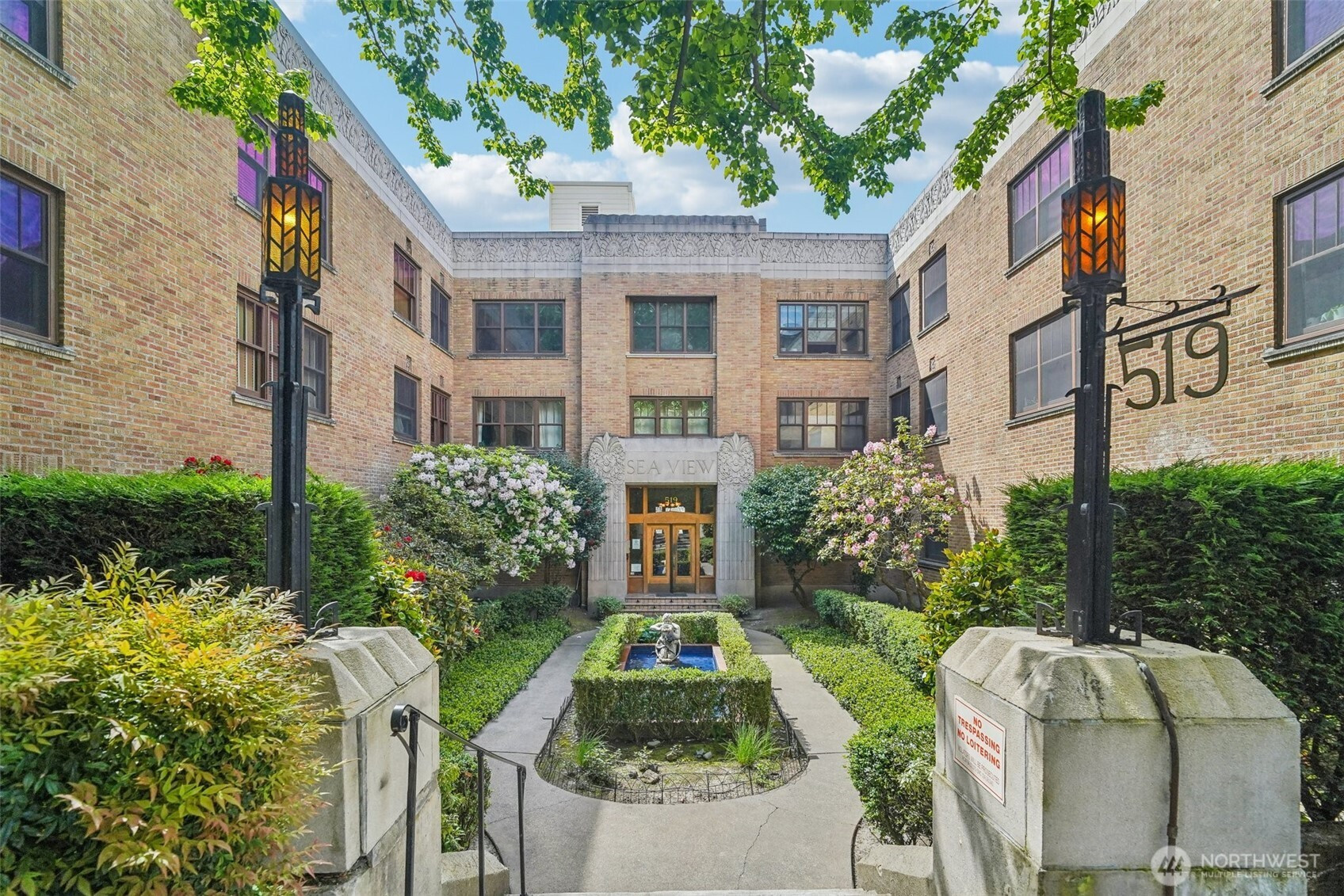 519 W Roy Street, Seattle, WA 98119