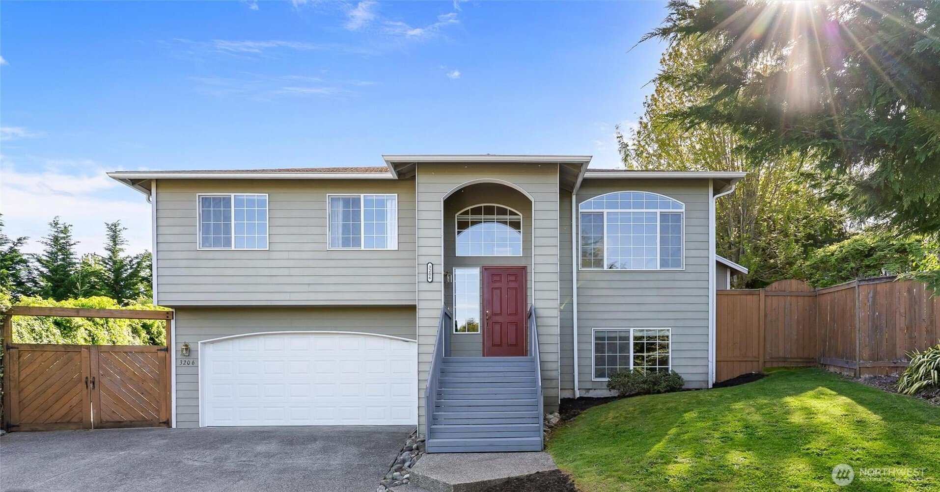 3206 92nd Drive NE, Lake Stevens, WA 98258