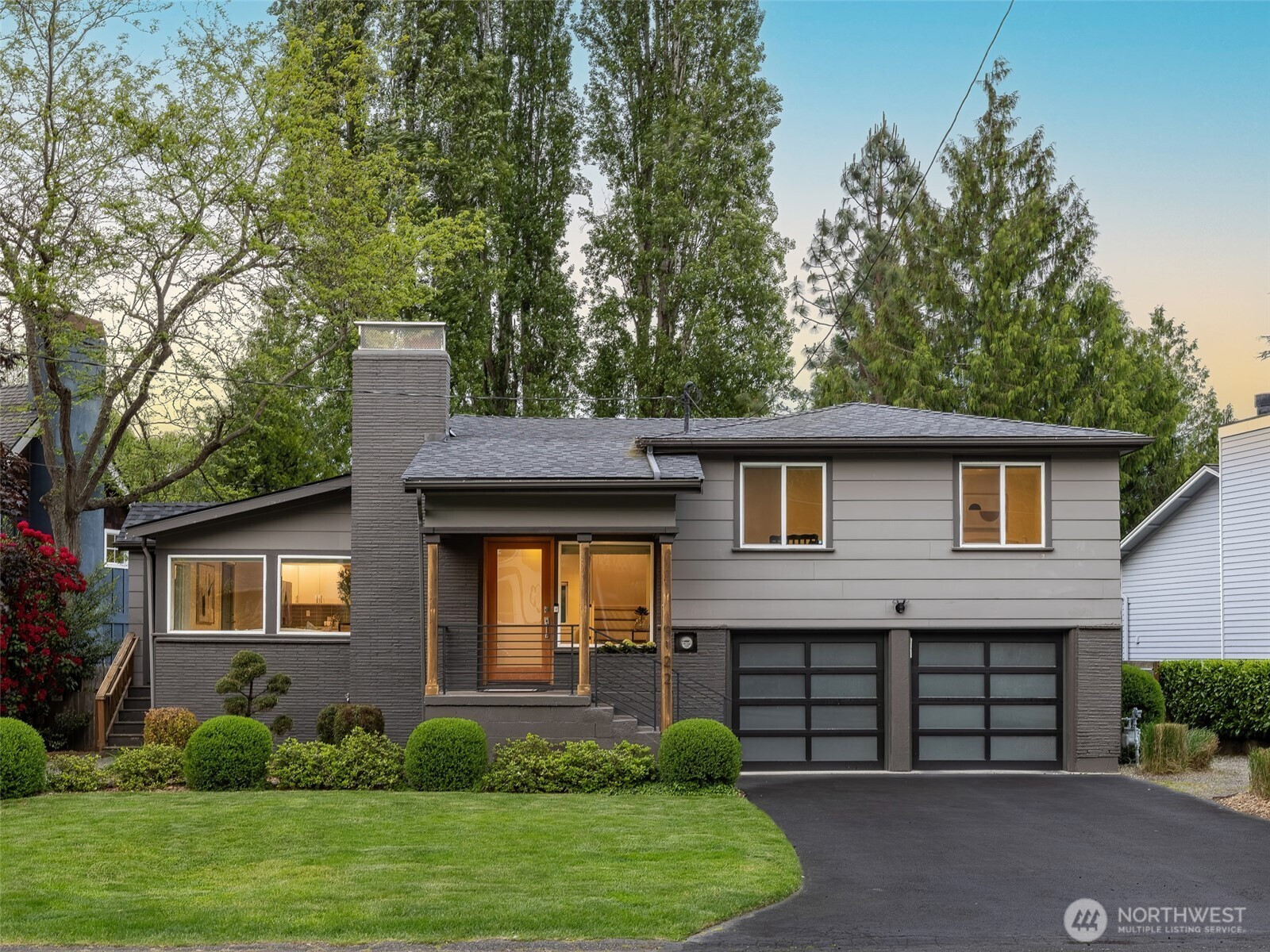 9122 Matthews Avenue NE, Seattle, WA 98115