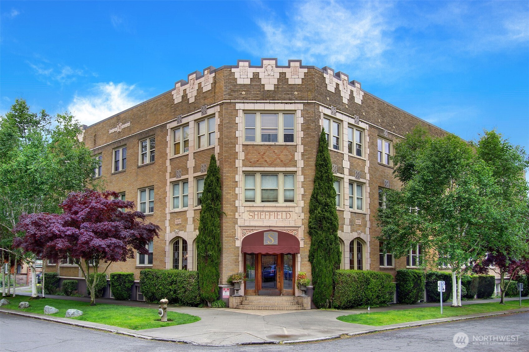 200 17th Avenue E, Seattle, WA 98112