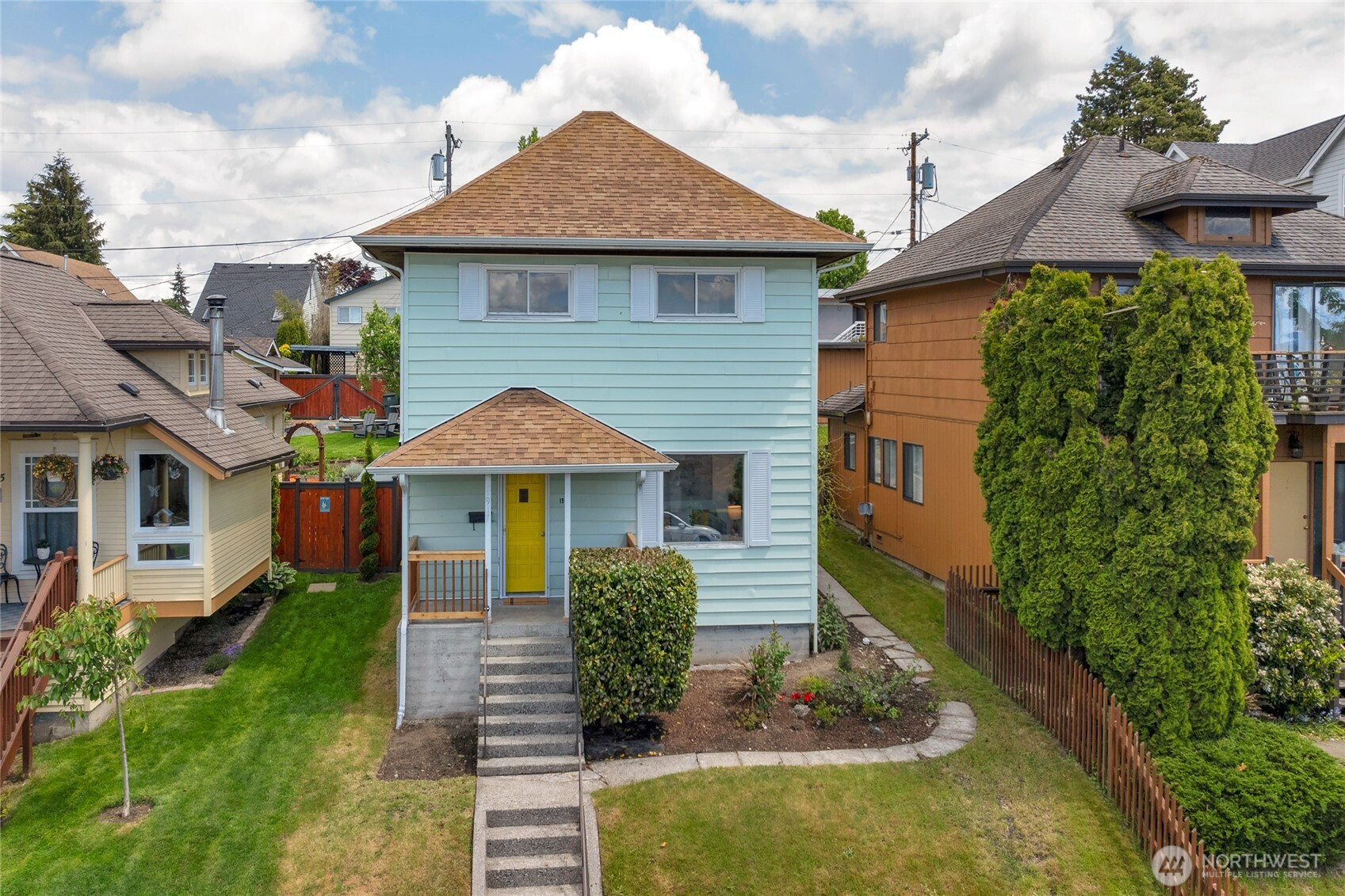 1917 Grand Avenue, Everett, WA 98201