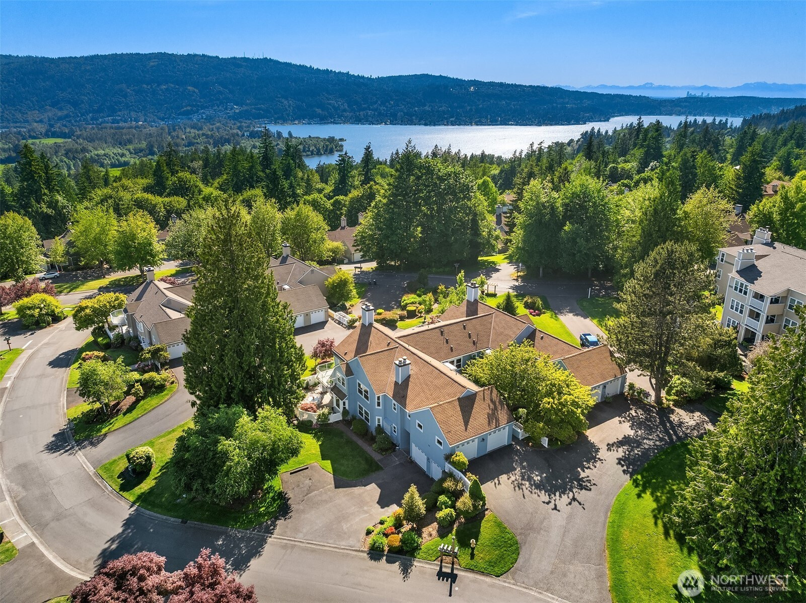 22446 SE 42nd Terrace, Issaquah, WA 98029