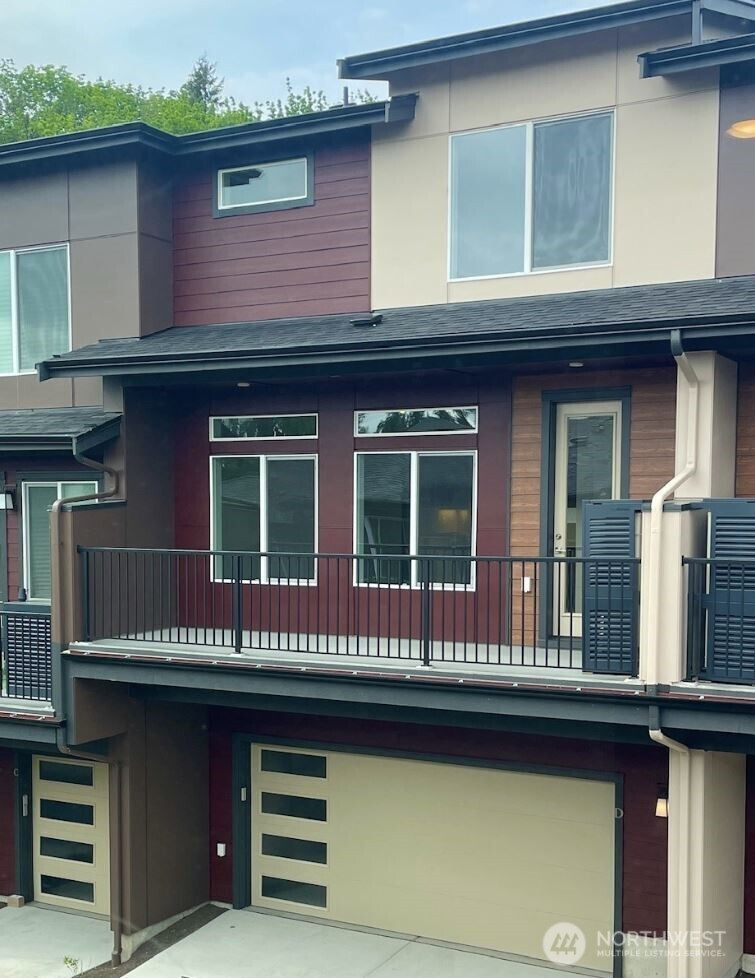 13214 NE 127th Court, Kirkland, WA 98034