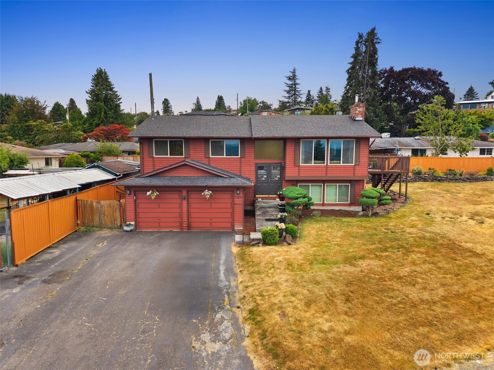 7637 S Mission Drive, Seattle, WA 98178