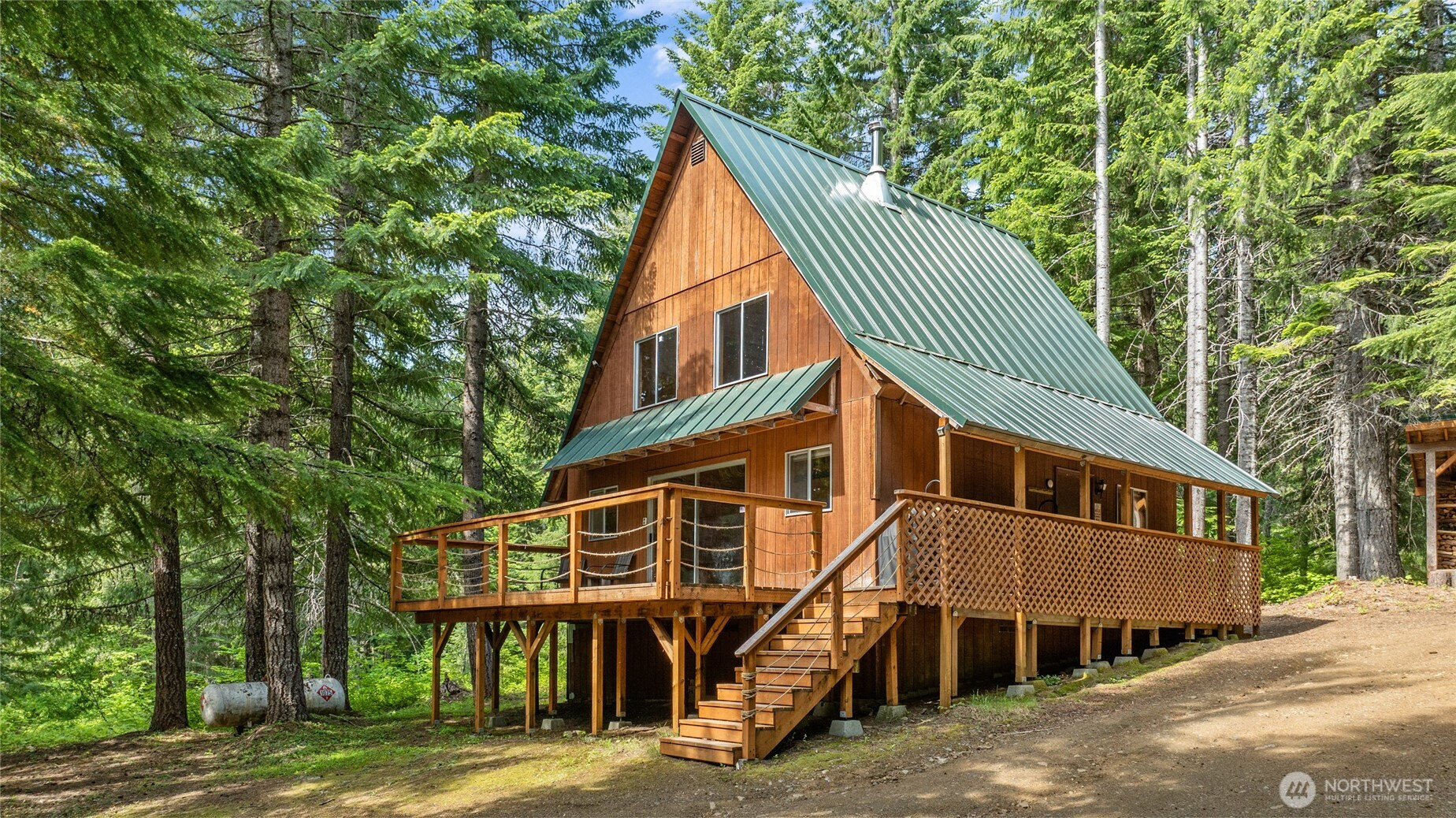 4771 Kachess Lake Road, Easton, WA 98925