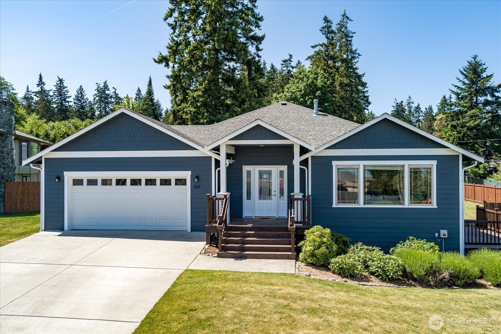 516 Birch Street, Oak Harbor, WA 98277