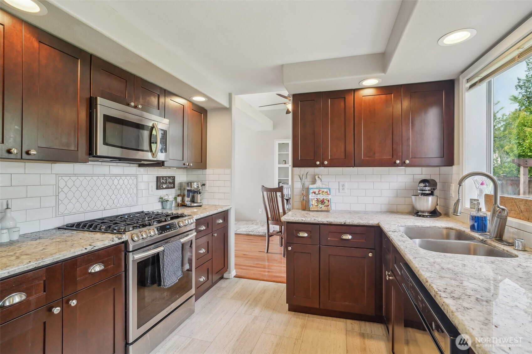 11918 45th Avenue SE, Everett, WA 98208