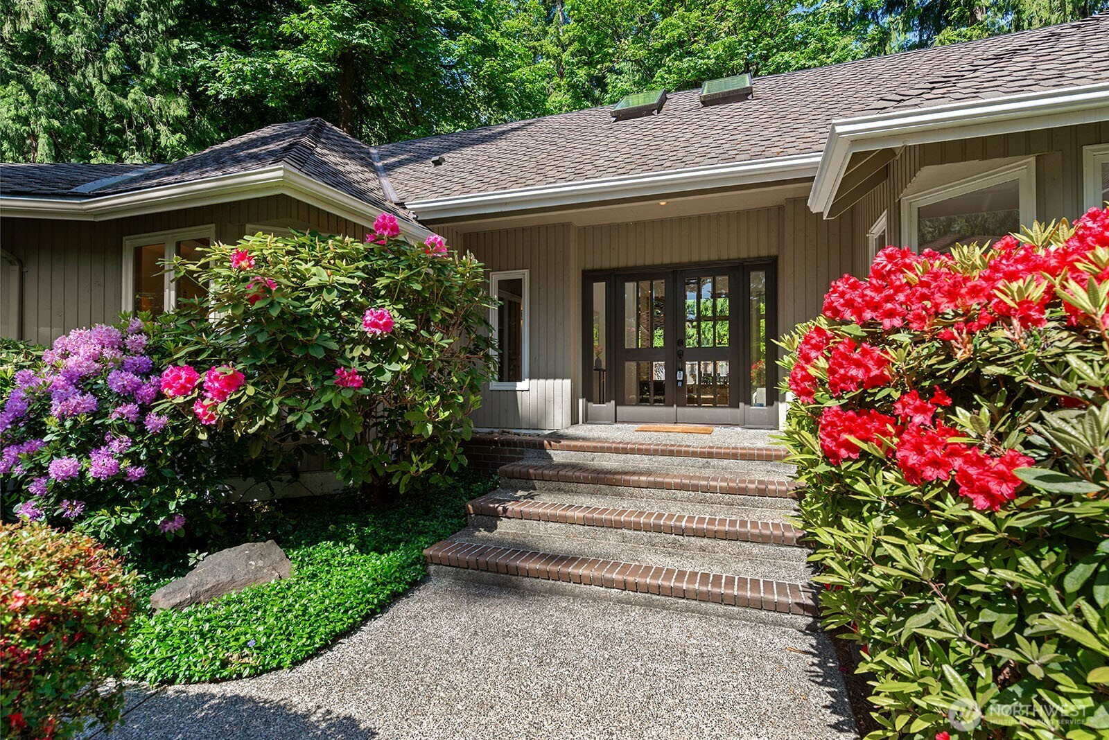 2813 222nd Ave NE Avenue NE, Sammamish, WA 98074
