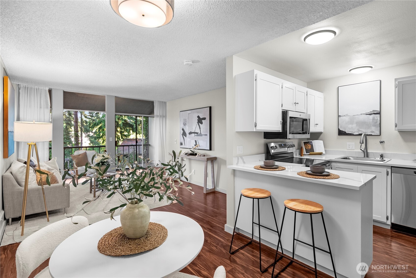 6268 137th Place NE, Redmond, WA 98052