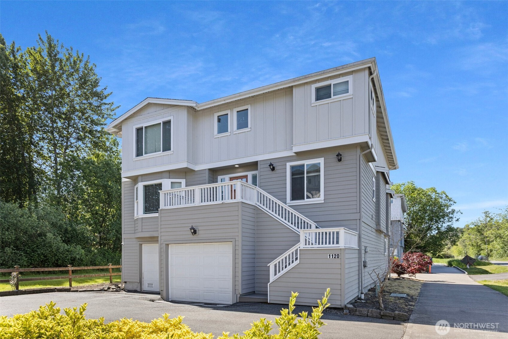 1120 156th Ave SE, Bellevue, WA 98007